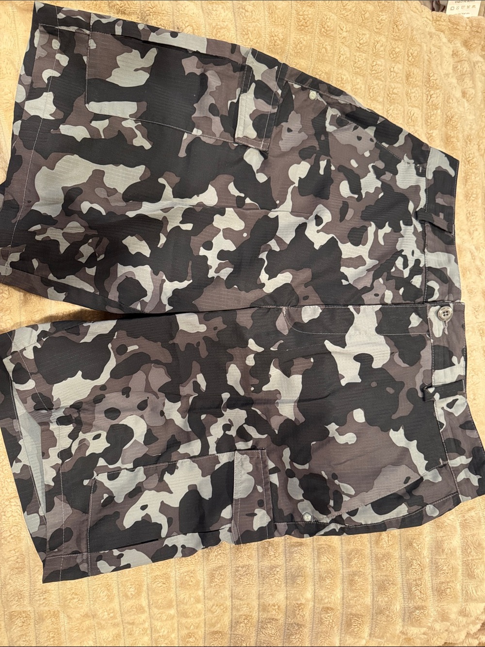 Men's Under Armour Classic Black Cargo Shorts